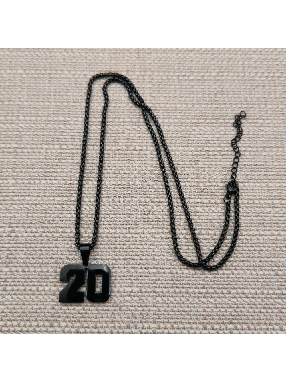 22+1 Inch Black Number 20 Jersey Charm Sports Pendant Box Chain Necklace A9175
